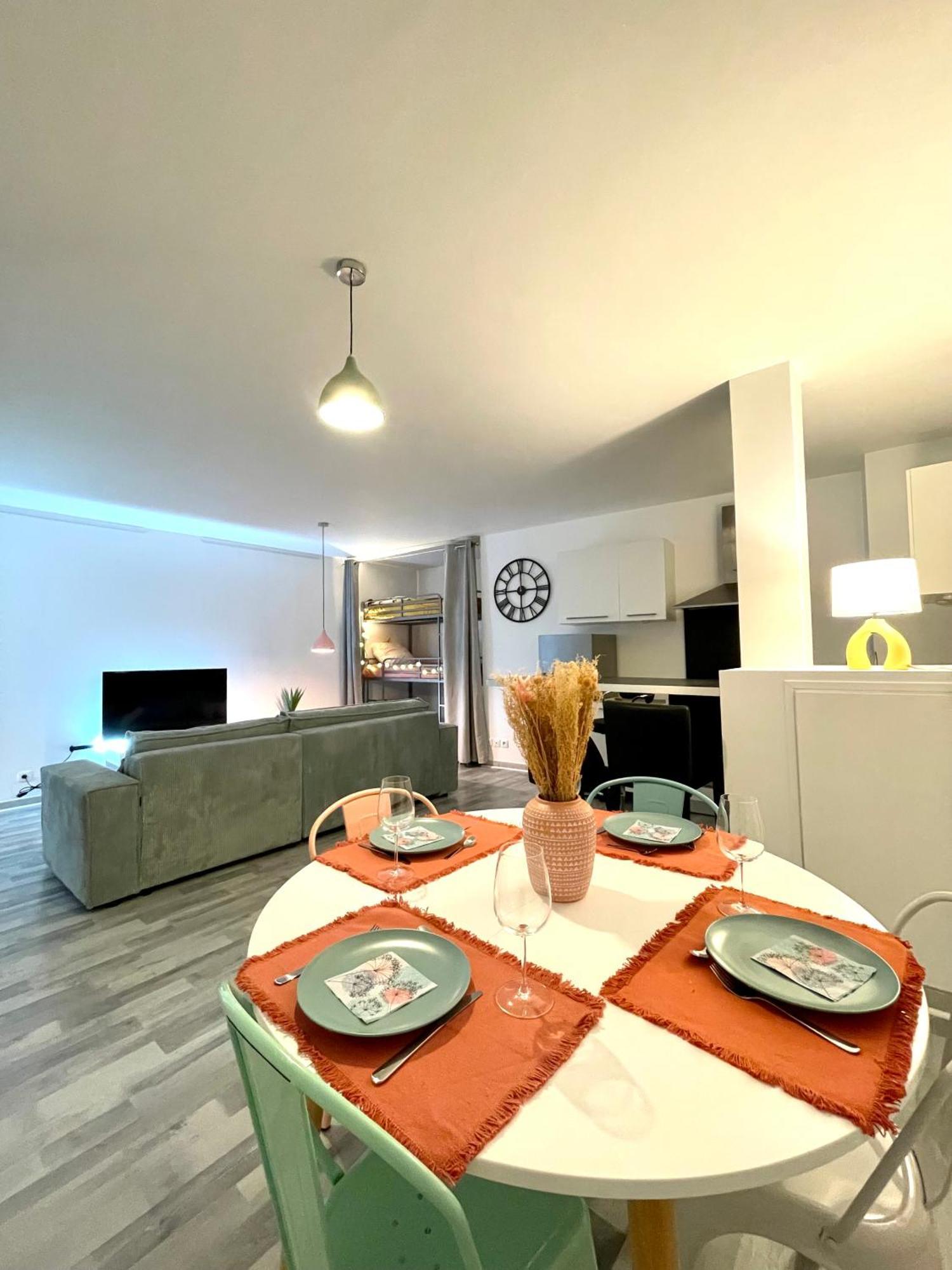 Apartment Le Grand Saint Aspais - 5 Personnes - *